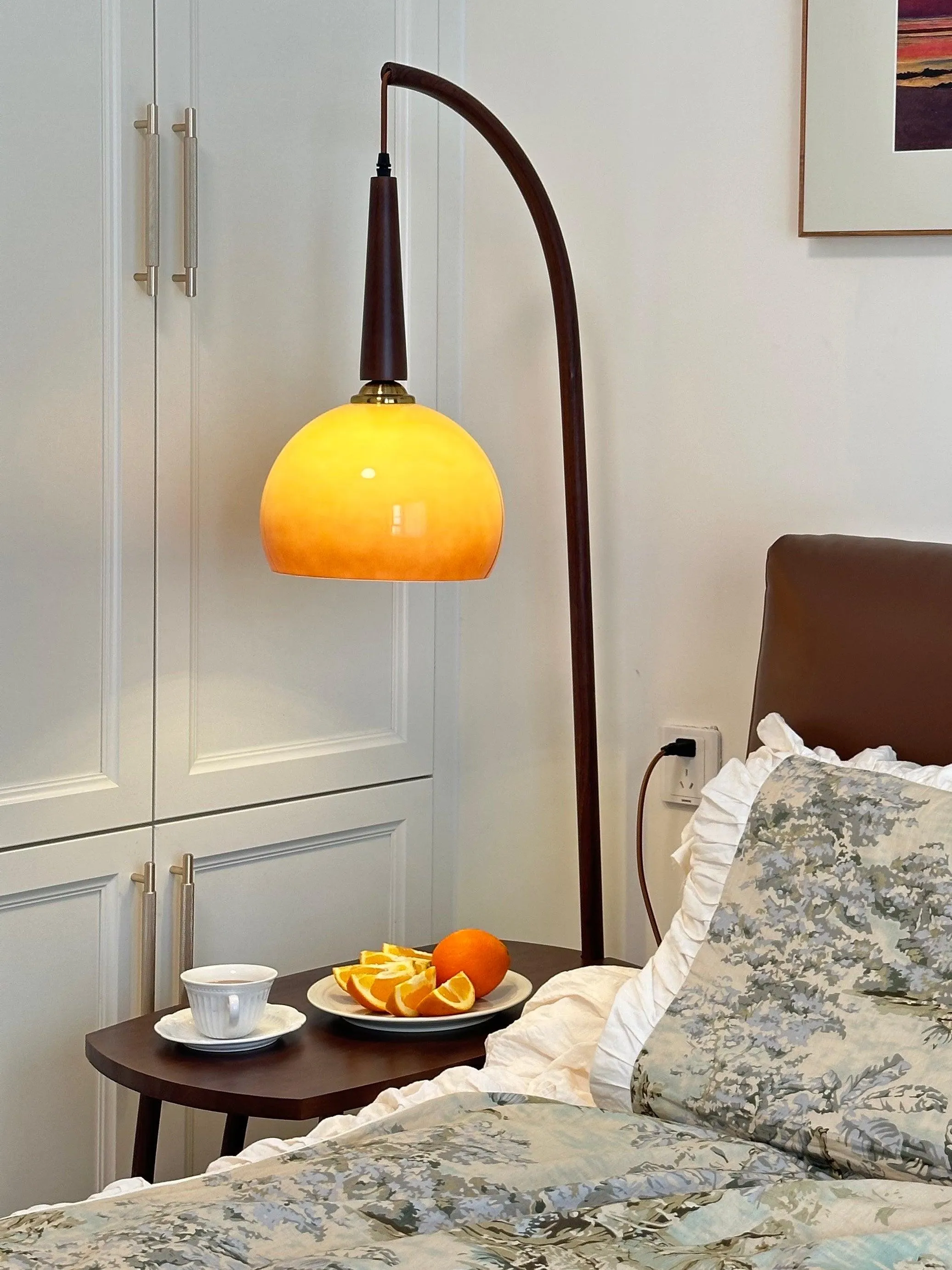 Cantilever Wood Accent Floor Lamp