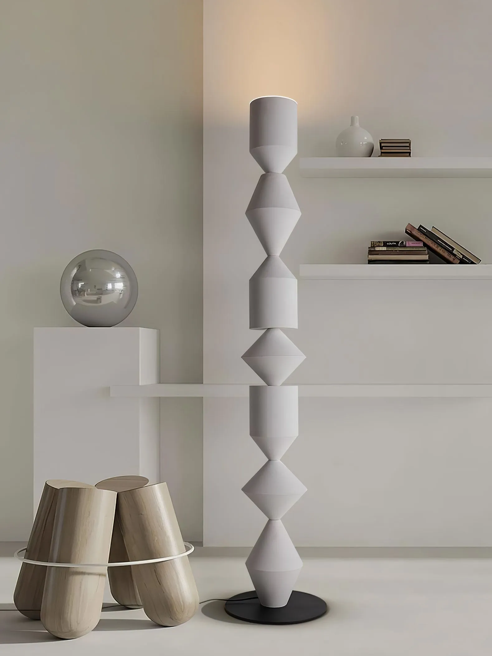 Costantina Floor Lamp