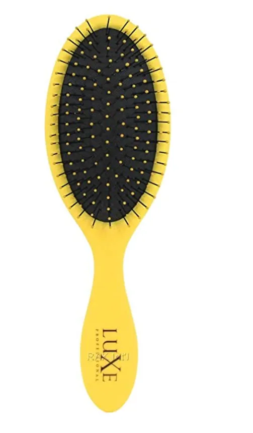 DREAM WORLD LUXE SHOWER BRUSH