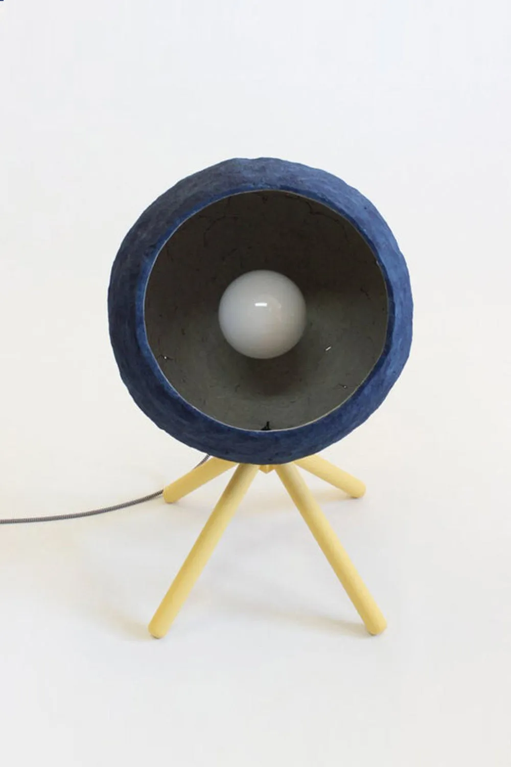 Floor paper pulp lamp Pluto