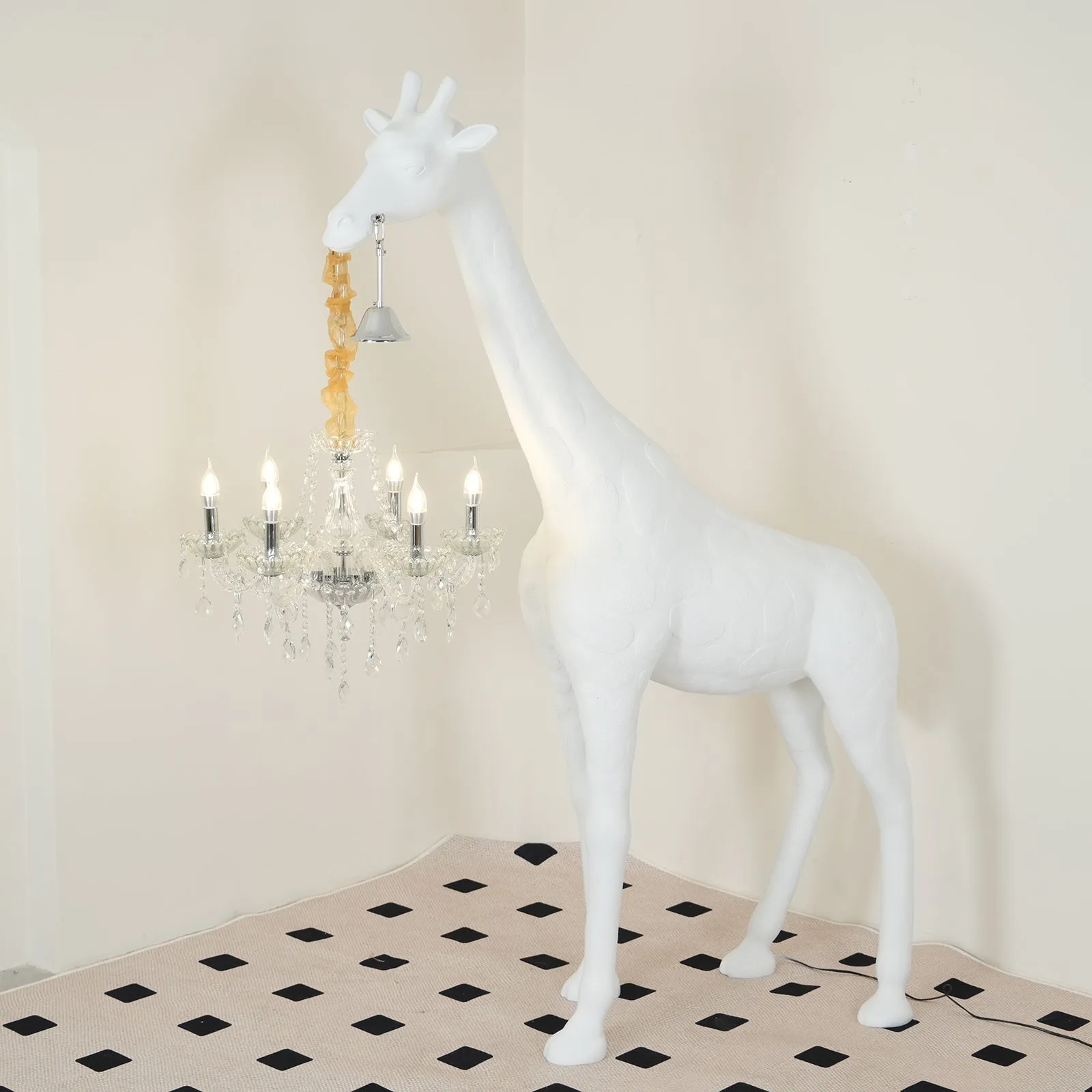 Giraffe Sculpture Floor Lamp