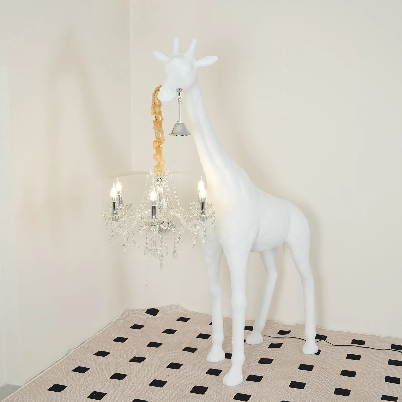 Giraffe Sculpture Floor Lamp