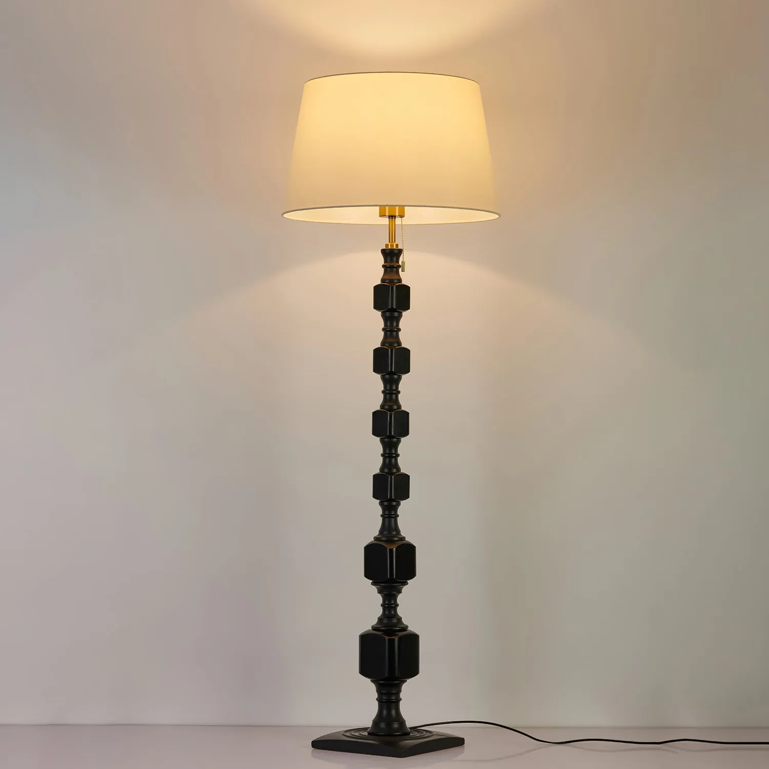 Hexas Floor Lamp