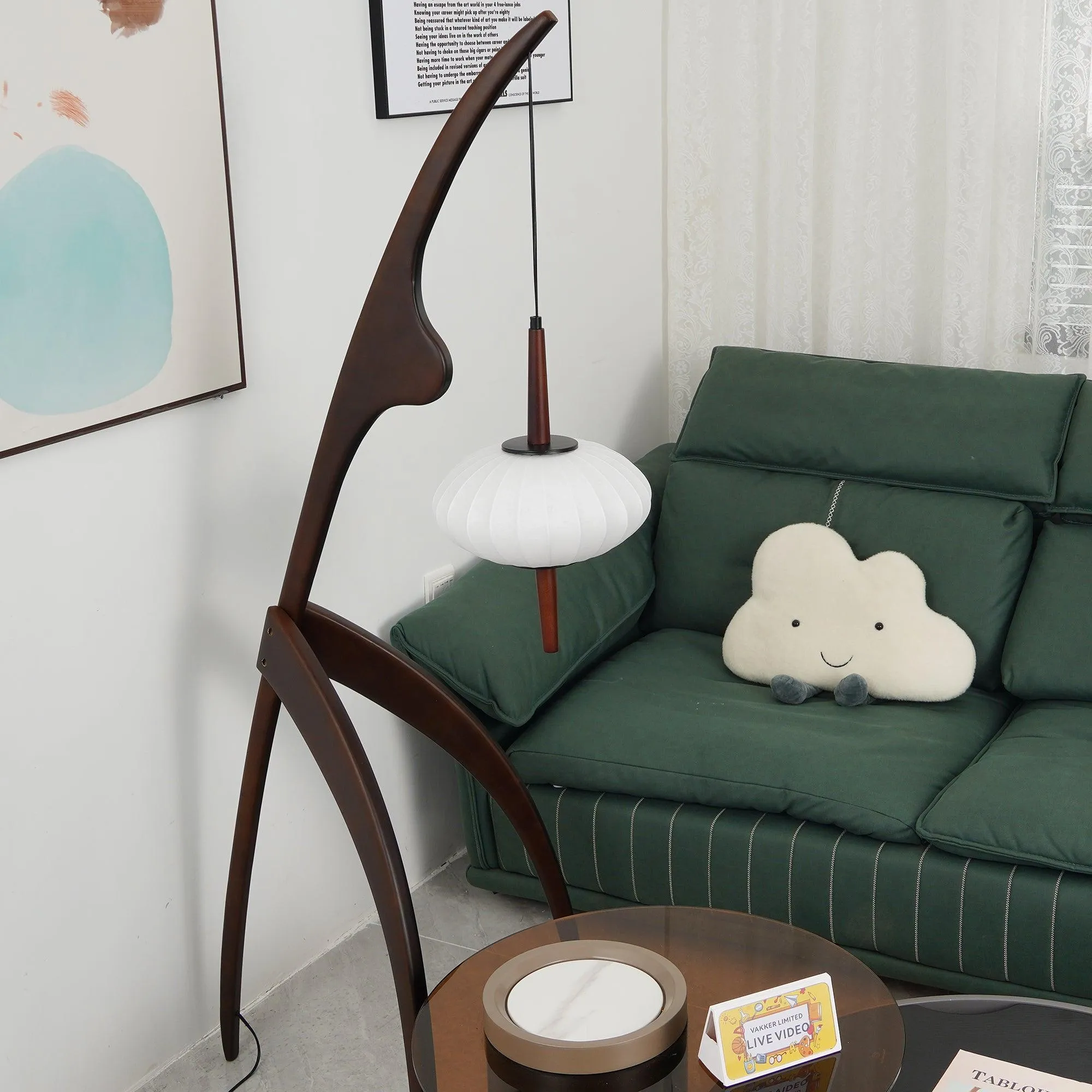 Mante Religieuse Floor Lamp