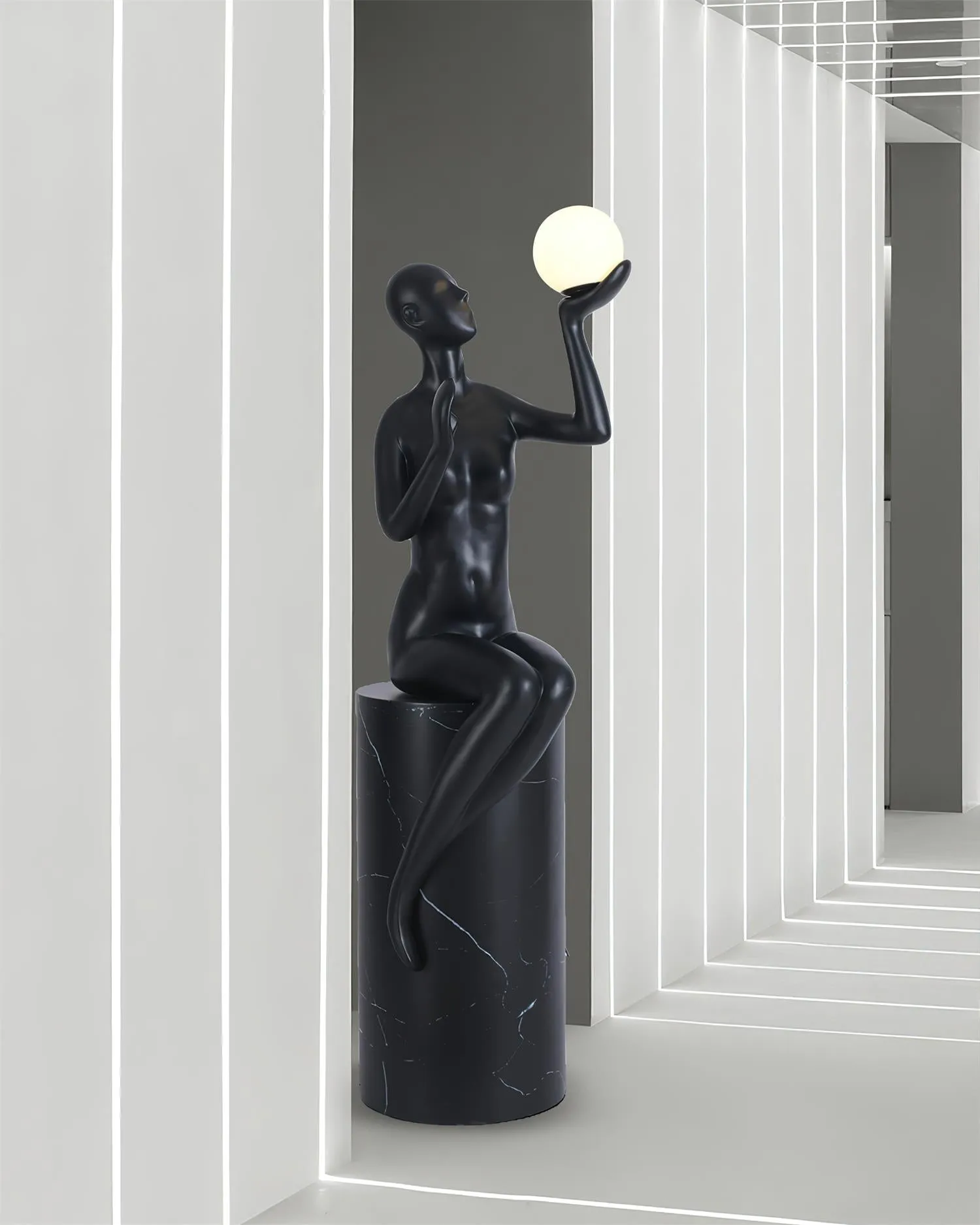 Myron Sculpture Floor Lamp