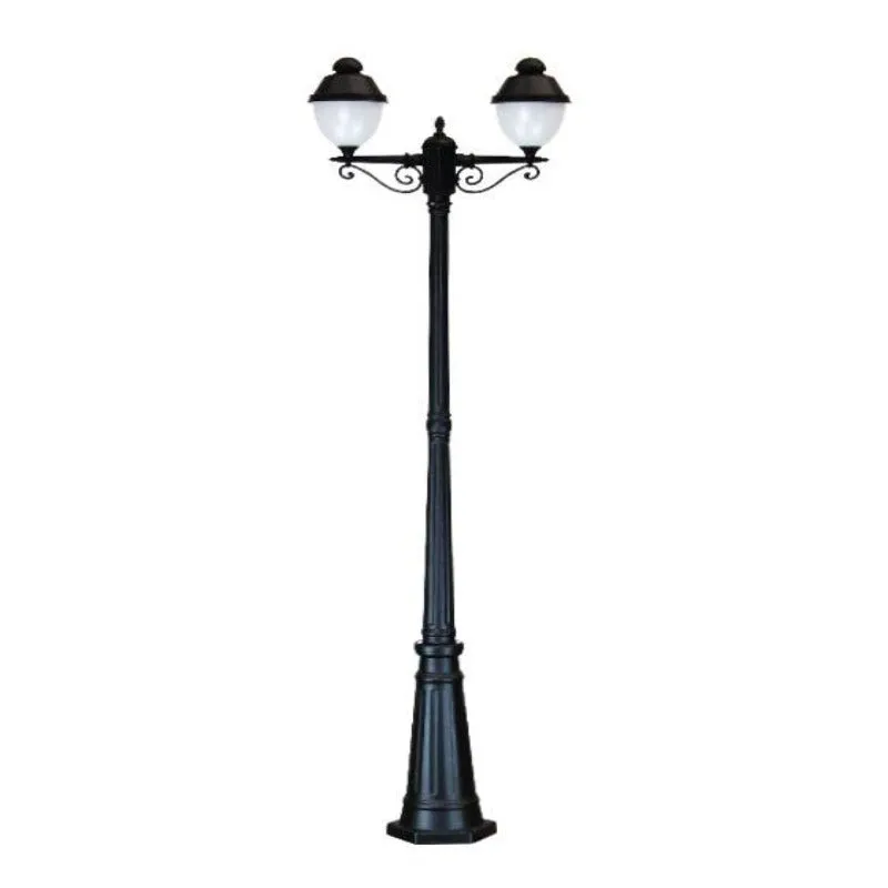 Ornamental 2 Headed Bollard Light