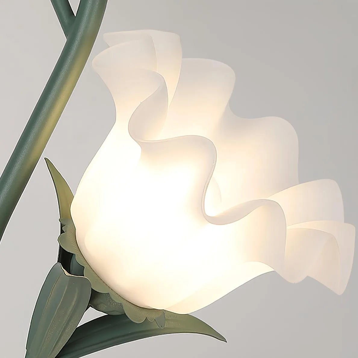 Vertica Flowers Floor Lamp